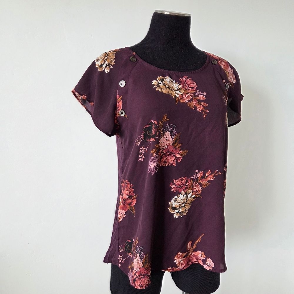 Maurices Purple Floral Short Sleeve Blouse Top Forest Fairy Goblincore Office M